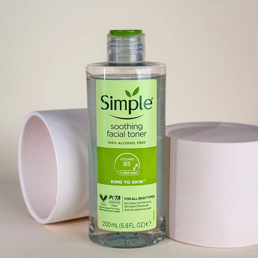 ناموجود تونر سیمپل Simple مدل soothing facial toner