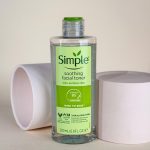 تونر سیمپل Simple مدل soothing facial toner